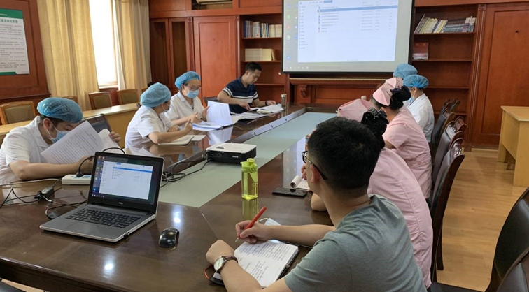 高新分院召开7月科室质控会议
