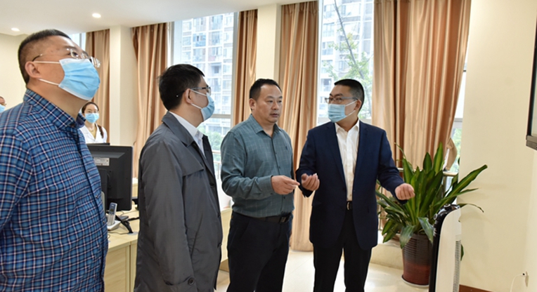 重庆市北碚区卫生健康委梁进副主任一行到市三医院参观交流