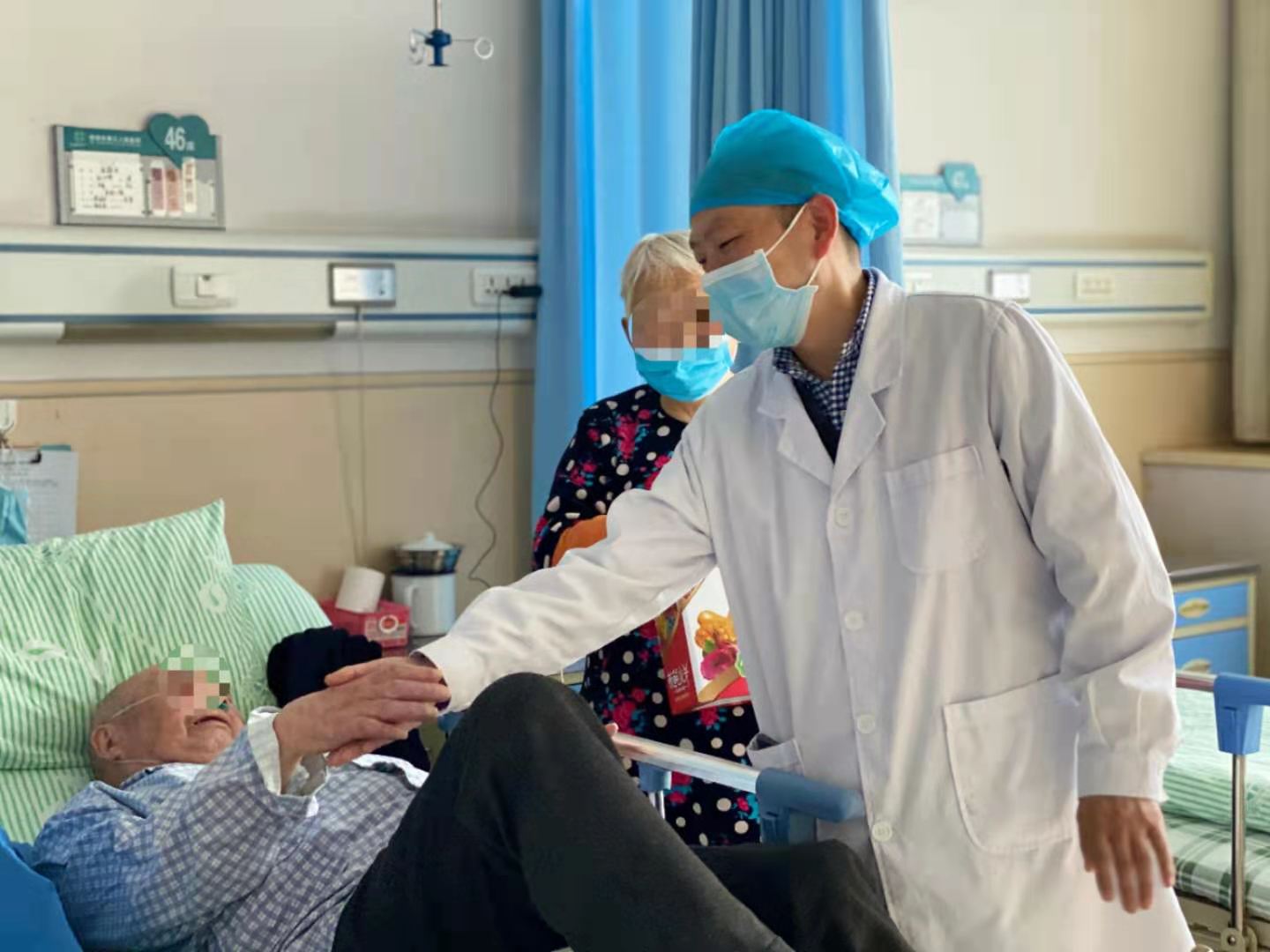 蔡国才主任.jpg 蔡国才主任.jpg