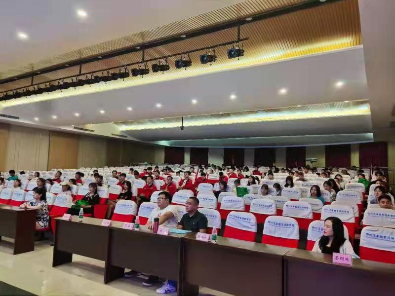 我院组织工伤预防专家走进四川汽车职业技术学院开展专场培训