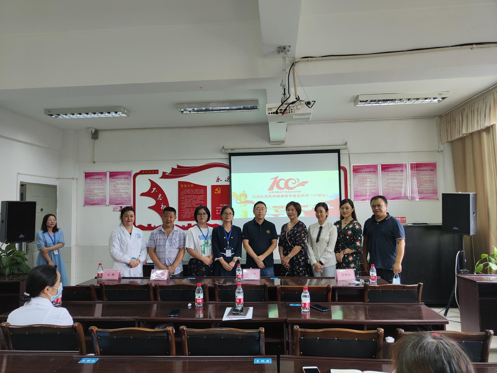 合照.jpg 合照.jpg