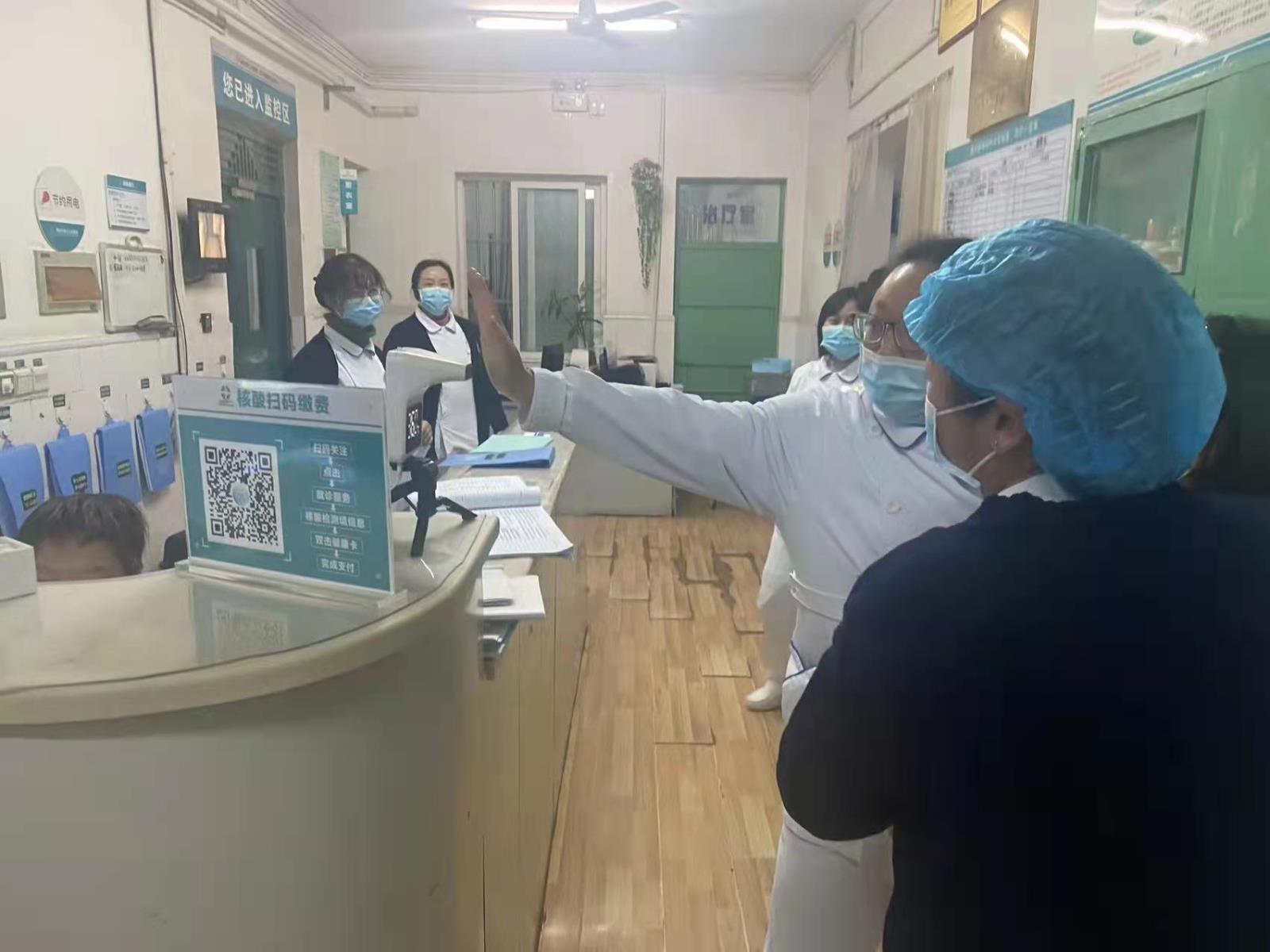 应急演练.jpg 应急演练.jpg