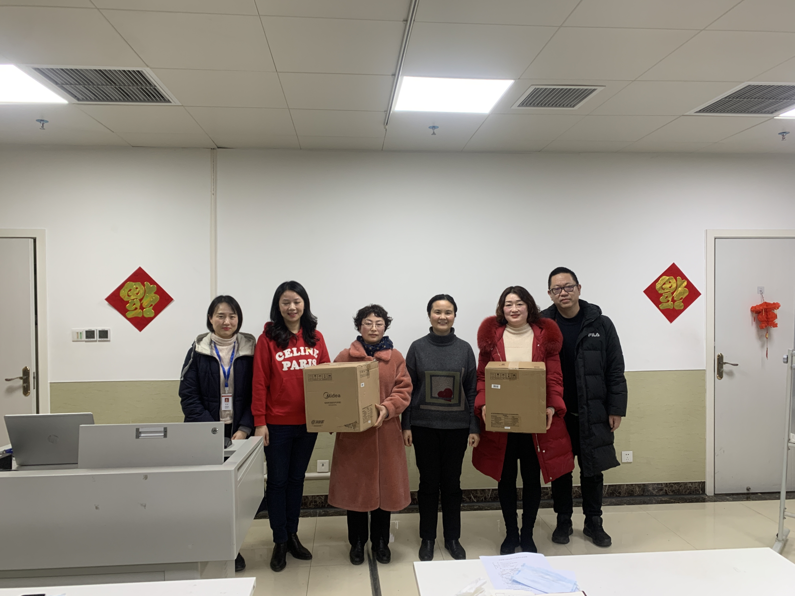 温馨欢送会，依依不舍情——行后第七党支部欢送调任干部