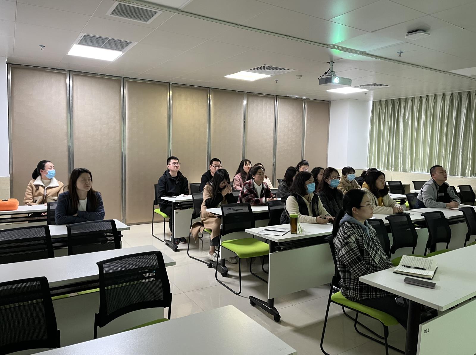 三题聚议，财经大讲堂再开课！