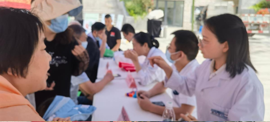 绵阳市第三人民医院举办世界高血压日主题义诊活动