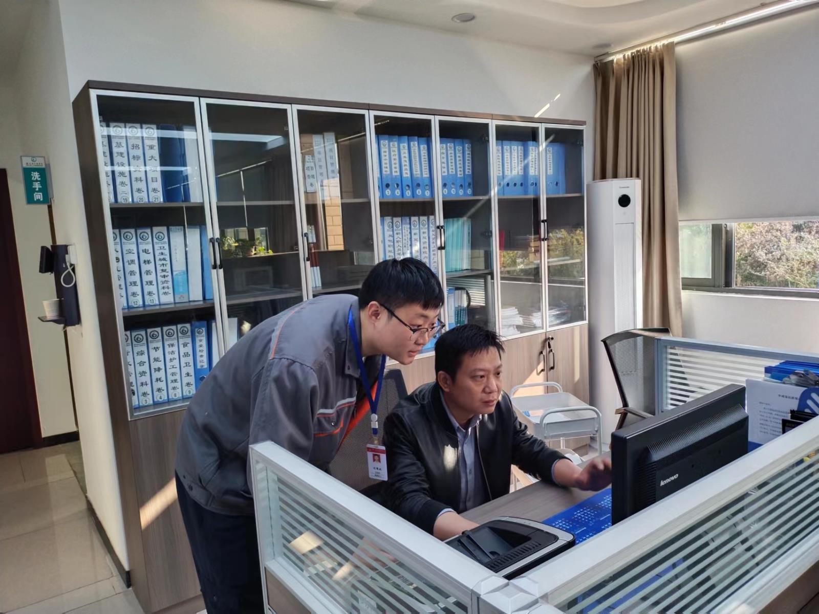 e41e60723b7d4177f59e7a3a0322921.jpg e41e60723b7d4177f59e7a3a0322921.jpg