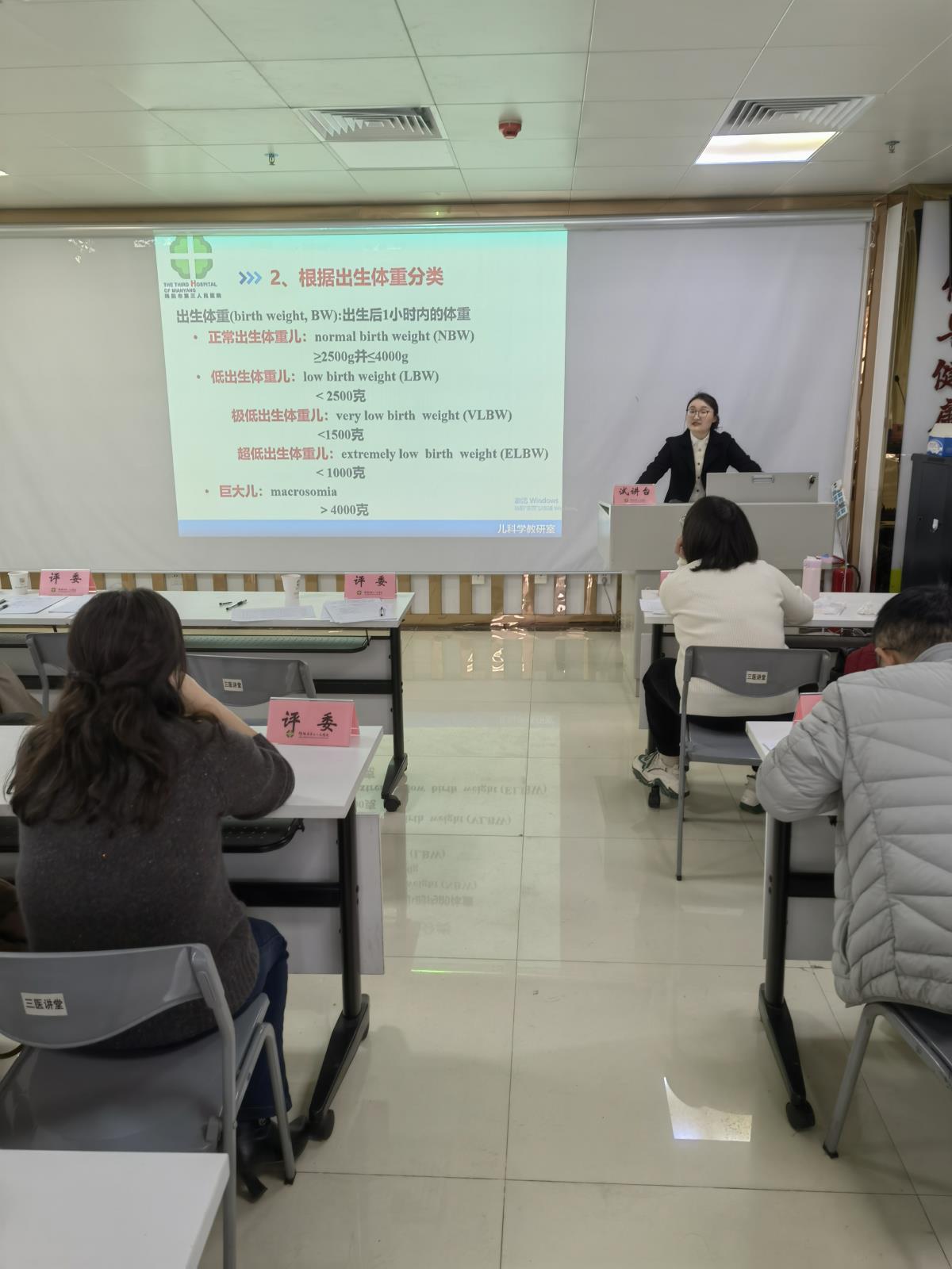 刘旭.jpg 刘旭.jpg