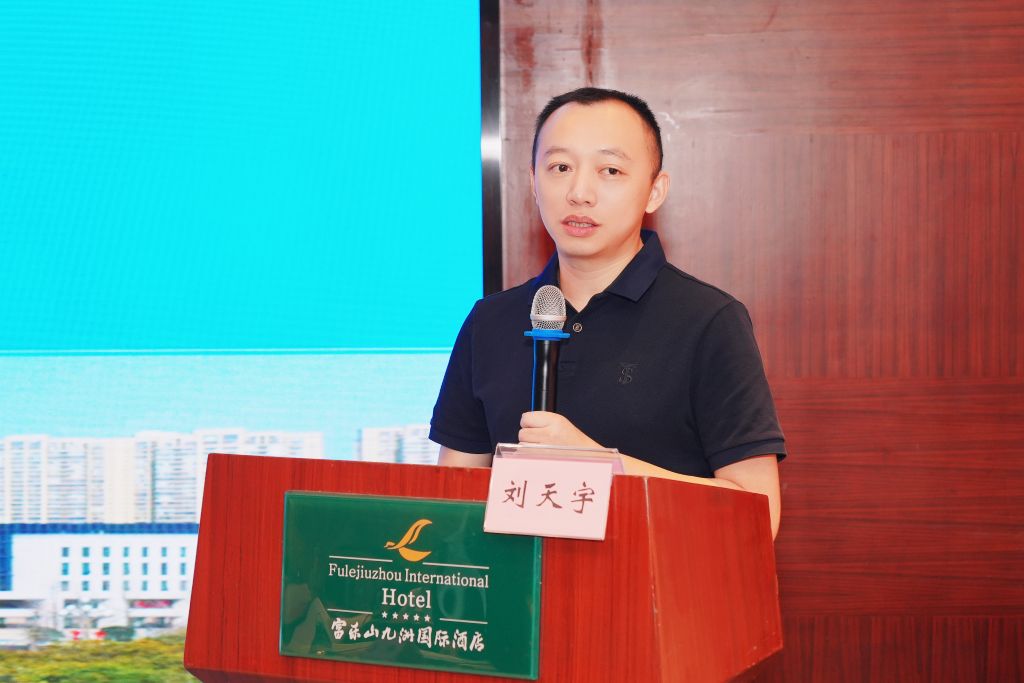 讲课专家压缩9.JPG