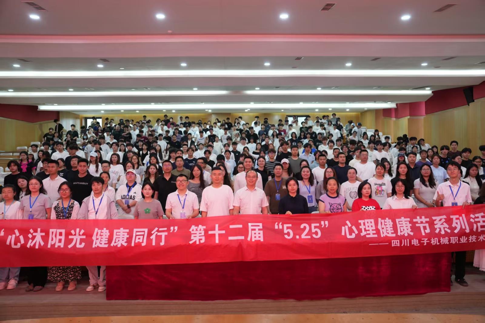 35aba355f5670e0985aa9133362ab03.jpg